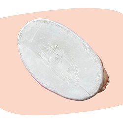 vase cygnes, céramique nacrée, rose et blanc irisé, style Capodimonte, made in Italy, décoration romantique, design vintage, années 50-70, reflets perlés, pièce italienne, objet kitsch chic, vase décoratif, concept store, les filles les meufs, garrigues sainte Eulalie, uzes vase céramique pastel couleurs cignes rose blanc jaune nacré vintage italie italienne retro pop up store concept kitsch barbotine