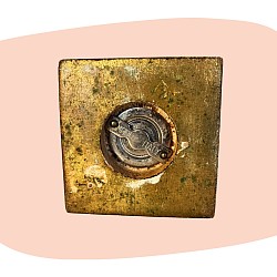 moulin à café italien, vintage, doré et vert, florentin, laiton patiné, bois peint à la main, décor rétro, pièce de collection, décoration cuisine, artisanat italien, objet décoratif, style ancien, made in Italy, concept store, les filles les meufs, garrigues sainte eulalie, uzès